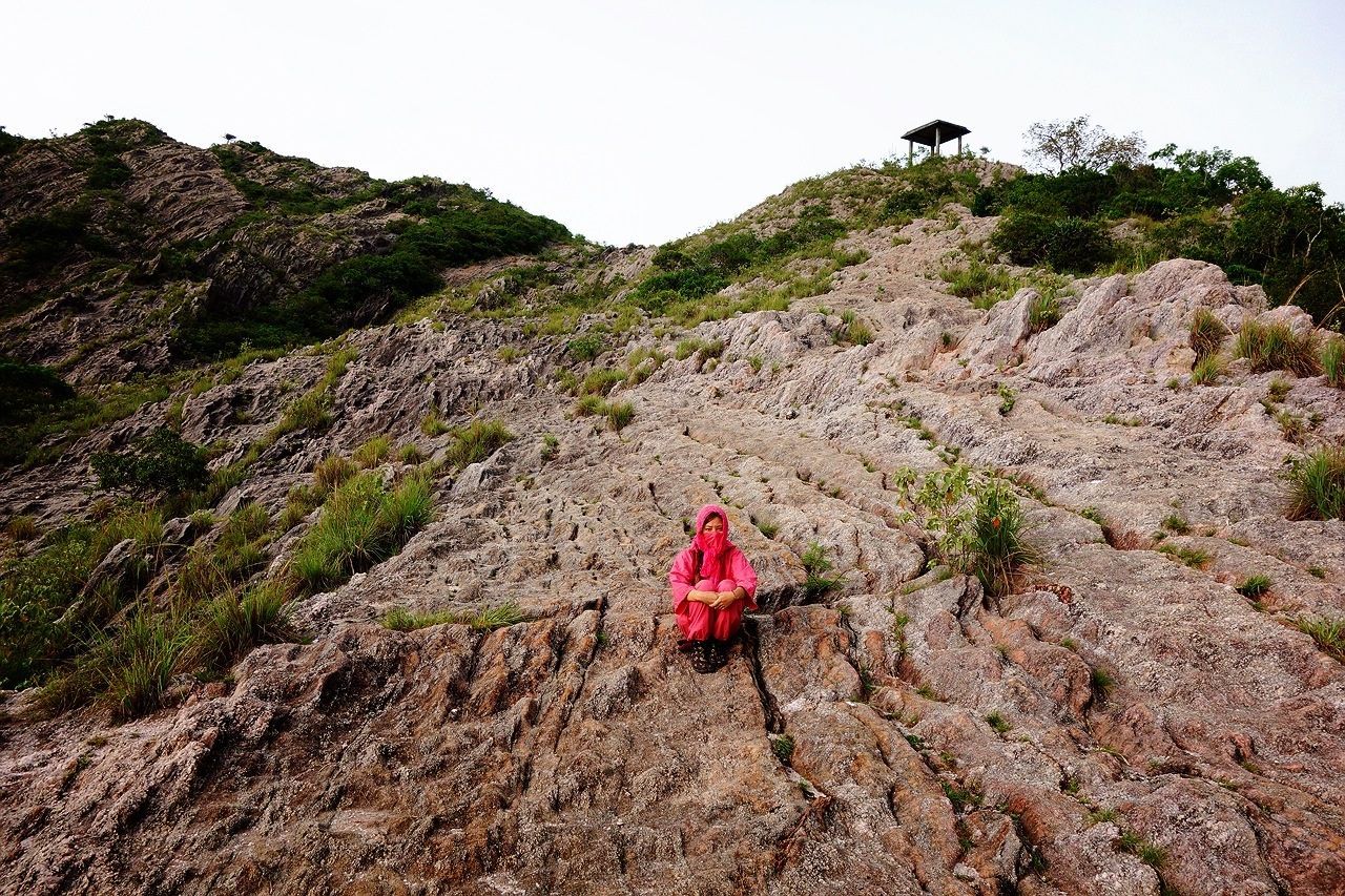 ローズクォーツマウンテン！恋愛運が上がる【ローズクォーツ】でできた山？ 女忍者の世界一周 entonces