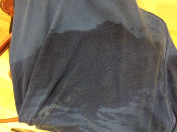 汗をかいたルームウェア