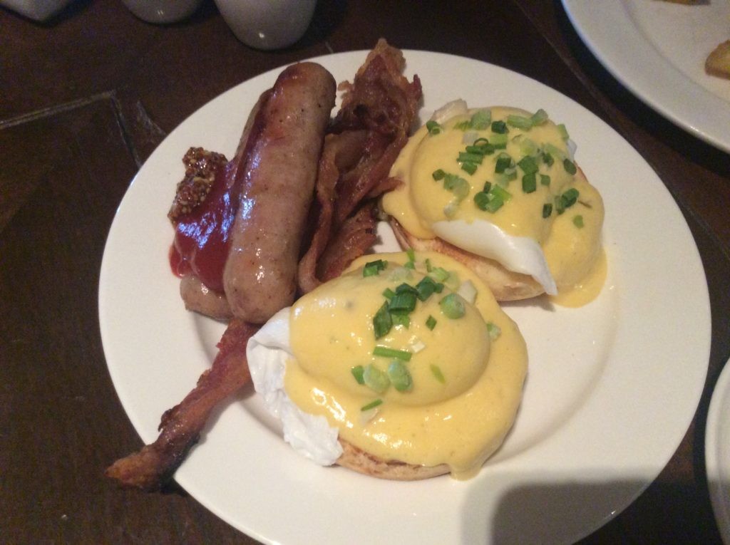 朝食ビュッフェ