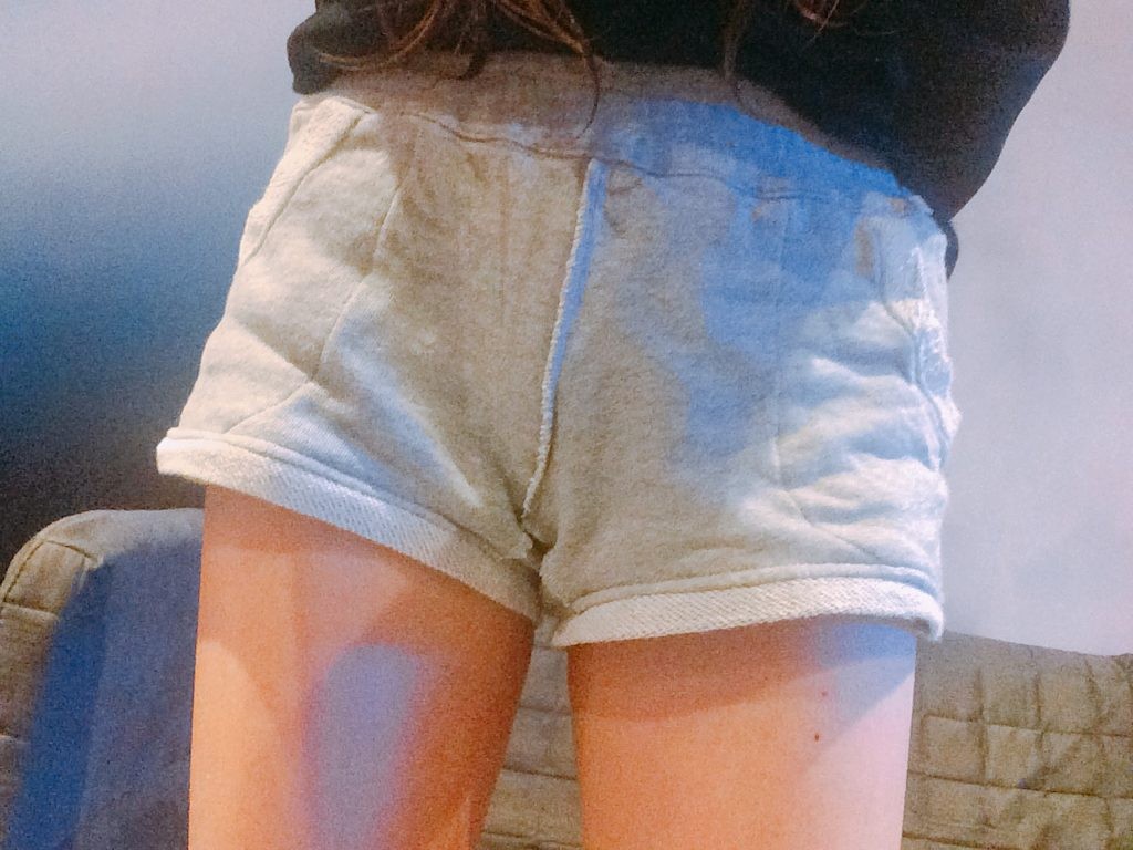 ショートパンツ
