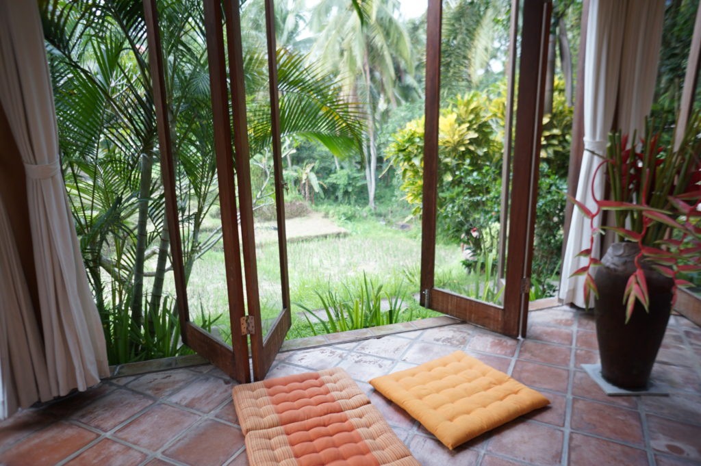 ウブドヨガスタジオ