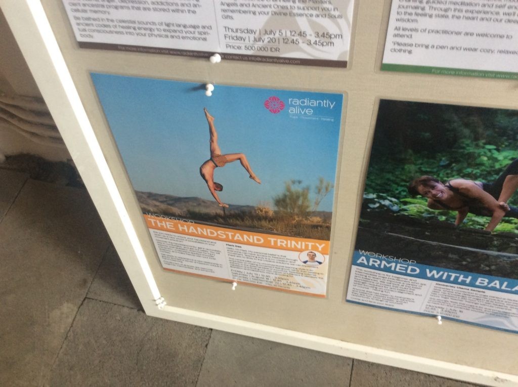 へットスタンドヨガ