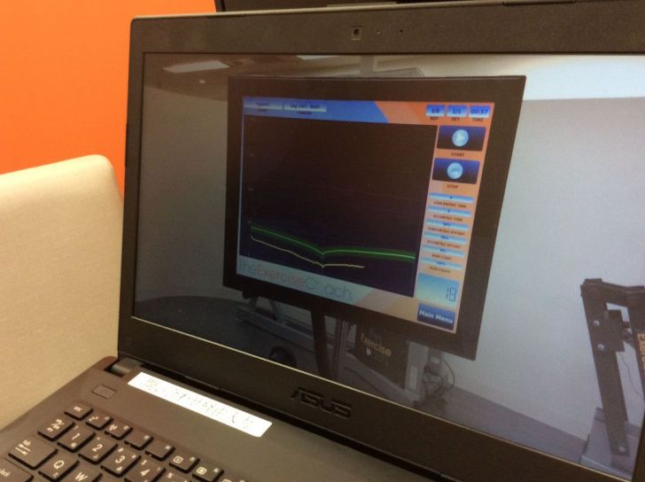 エクササイズコーチ