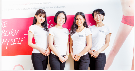 女性トレーナー